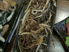 -乡土黄·鲜牛肉火锅·小龙虾(兴业街店)