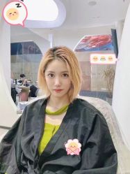 -AYO SALON