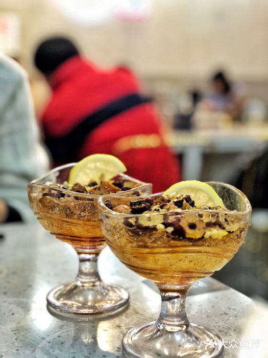 点吧点儿·螺蛳粉肥肠锅(三里屯店)红糖冰粉图片