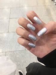 -进巍美甲美睫店