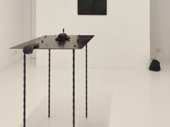 -胶囊画廊