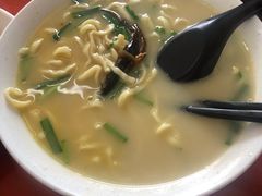 -三百碗宝应长鱼面(板仓街店)