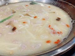 -老来福·非遗酸汤兔(凯旋路店)