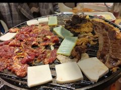 -金三顺韩式炭火烤肉店(中华路店)