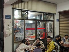-建国蚵煎蚵面