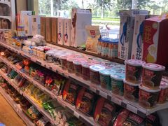 零售区-百年义利(北兴路店)