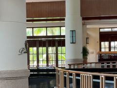 -亚龙湾喜来登·美景台大堂吧