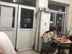 -咱家王新国把子肉(县东巷店)