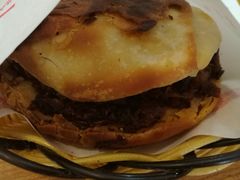 -大耳公曹氏驴肉包子铺(三八店)