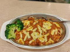 芝士肉酱焗意粉-佰搭果·广式茶餐厅(西华路店)