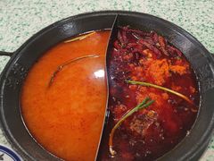 -鸿姐老火锅(疁城新天地店)