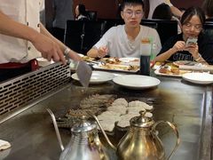 -利昂法式铁板主题餐厅(新奥购物中心店)
