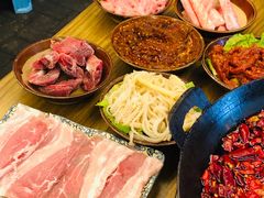 -周幺妹重庆老火锅(银泰城总店)