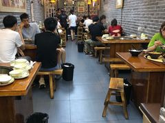 大堂-曹丞相·地锅鸡·地锅鱼(武林店)
