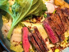 厚切牛肉沙拉-新鲜誌·新派食集(万象天地店)