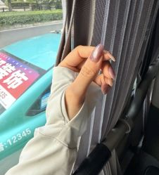 -UGIRL有个美甲