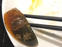 芫茜皮蛋上汤-官也街澳门火锅(新源里店)