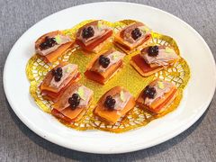 鱼子酱烤鸭-花家怡园(四合院总店)
