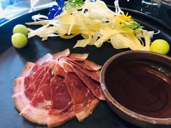 三年金钱火腿配大理手撕乳扇-泓0871臻选云南菜·味庄