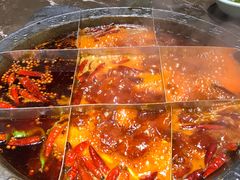 -红九格老火锅(三峡广场店)
