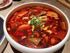 特色毛血旺-黛瓦里巷(南京东路店)