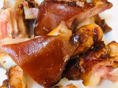 -老鼎万春卤菜(五代传承创始老店)