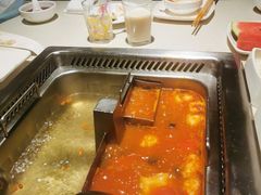-海底捞火锅鲜切牛肉主题店(长寿路店)