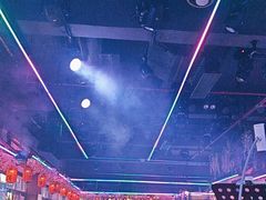 -喜鹊音乐酒馆(西街店)