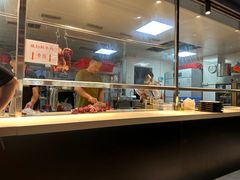-牛里牛气· 榴莲海鲜鲜牛肉自助火锅·烤肉(横岗店)