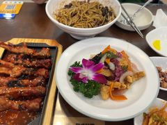 -贵宾庄炸酱面·韩式料理(高区店)