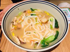 -刀小蛮半只鸡过桥米线(家乐福四元桥店)