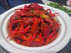 -肥肥虾庄·金牌油焖大虾(杨园滨江时代walk店)