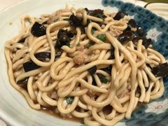 -沙龙酒家