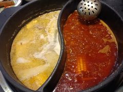 -沸炉重庆老火锅(军事博物馆店)