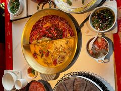 -小龙翻大江文化火锅(宽窄店)