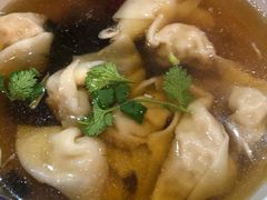 -陈寔包子王·卤煮小肠·京味小吃(龙潭店)