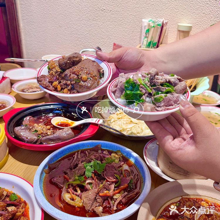 在兰州排队98分钟。。比图片好吃10000倍！！！ 