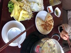 -野菌皇海景野生菌火锅(滨海大道店)