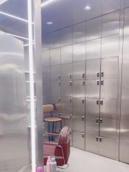 -侨治发型
