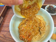 -蟹上黄·蟹黄面·江南糖水(人民广场店)