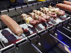 -黑门烤肉