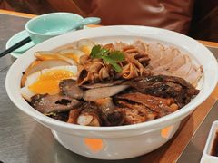 -潮界(凯德晶萃店)