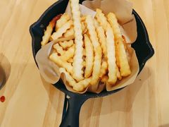 -必胜客(WOW昙华林店)
