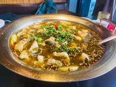 -辣尚瘾·烤鱼·新川菜(交大直营店)