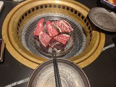 -山川小町·极番烧肉(新地假日广场店)