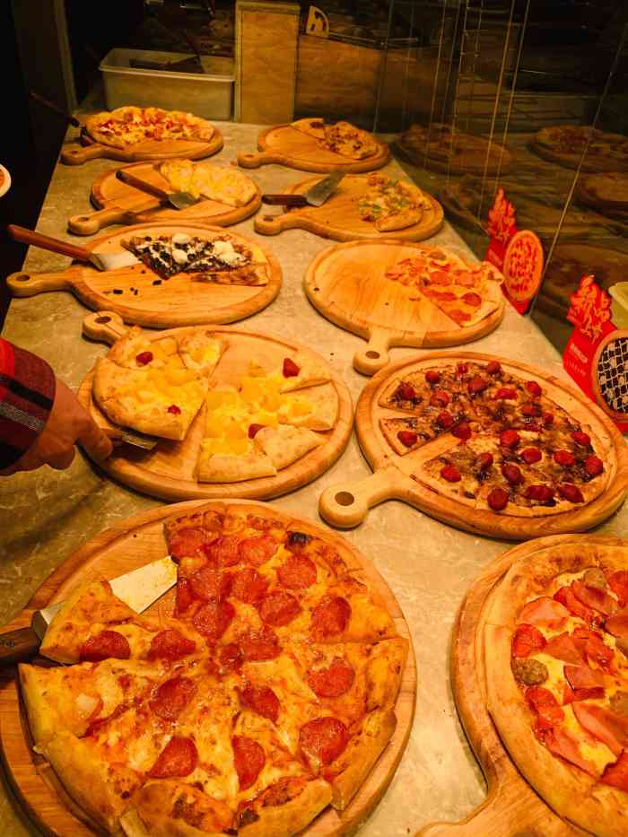 比格比萨自助(鲁能城店)-"比格披萨(鲁能城店),坐落于天津市南开区.