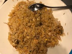 -臻鲜燕海鲜融合餐厅(金陵style店)