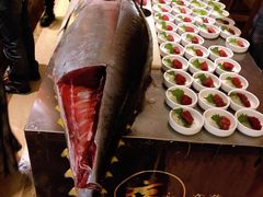 -雍和会海鲜姿造自助(湖东路店)