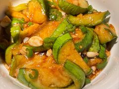 -洞庭土菜小炒馆(易发广场店)