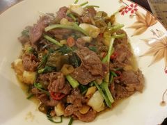 -饭桌故事·血鸭湘(荣宝华店)